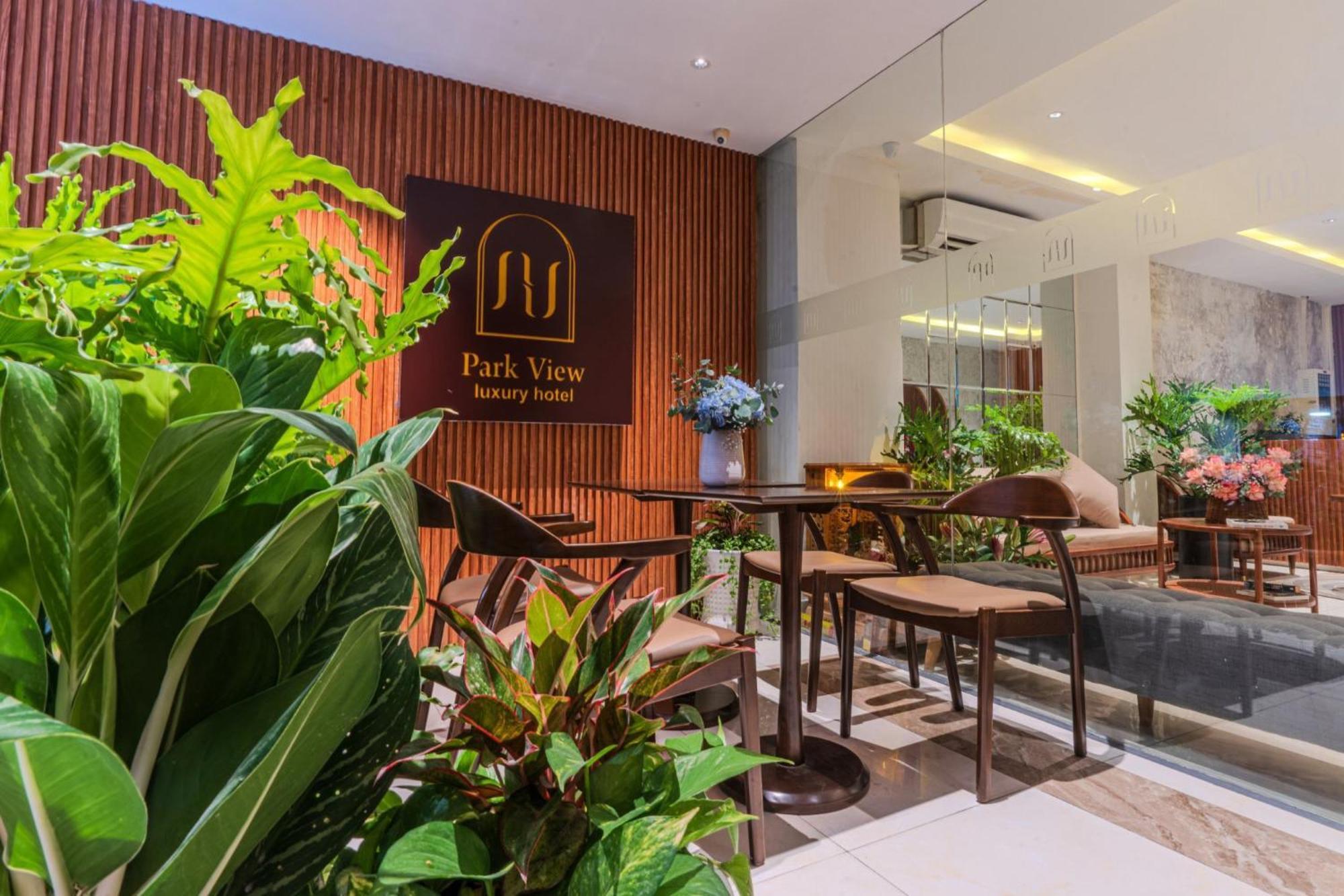 Park View Luxury Hotel Ho Chi Minh-staden Exteriör bild