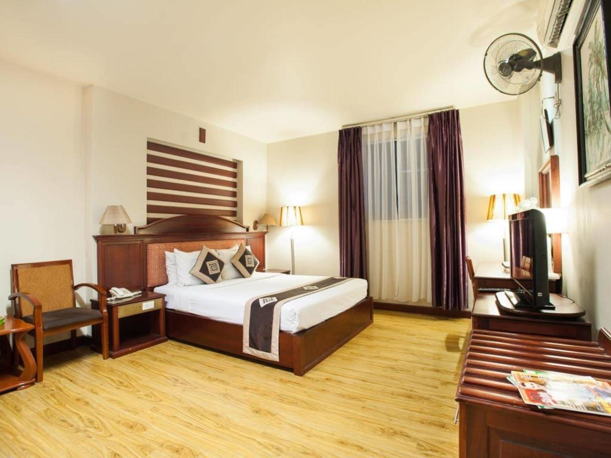 Park View Luxury Hotel Ho Chi Minh-staden Exteriör bild